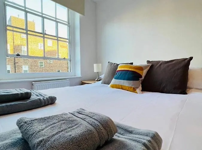 Cosy London Bedroom Near Oval Station - Shared Bathroom